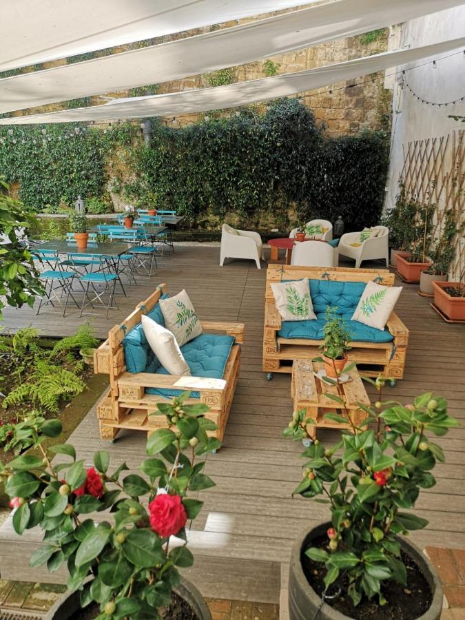 Bed and breakfast Borgo Vergini Garden 2*